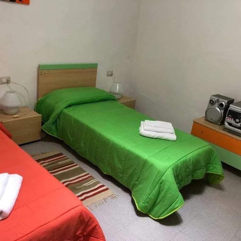 Casa Vacanze Antonella Oristano Esterno foto